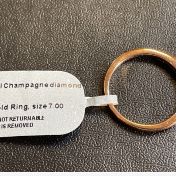 Diamond ring - Picture 3 of 4